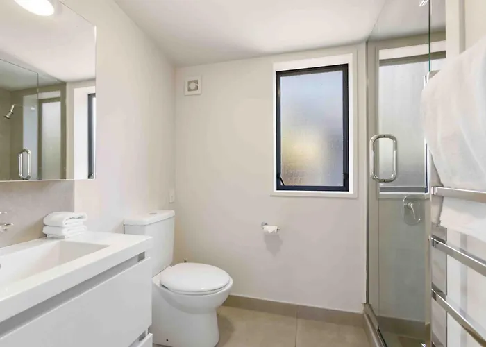 Cosy 2-bedroom With Balcony & Bbq