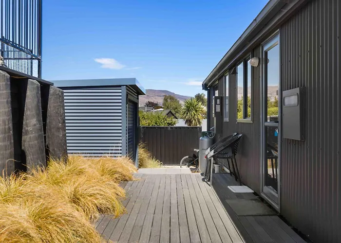 度假居 Cosy 2-bedroom With Balcony & Bbq